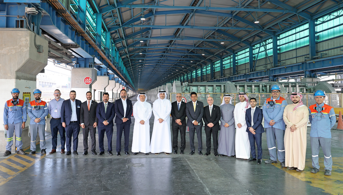 Alba Chairman welcomes the CEO of Bahrain Mumtalakat Holding Company