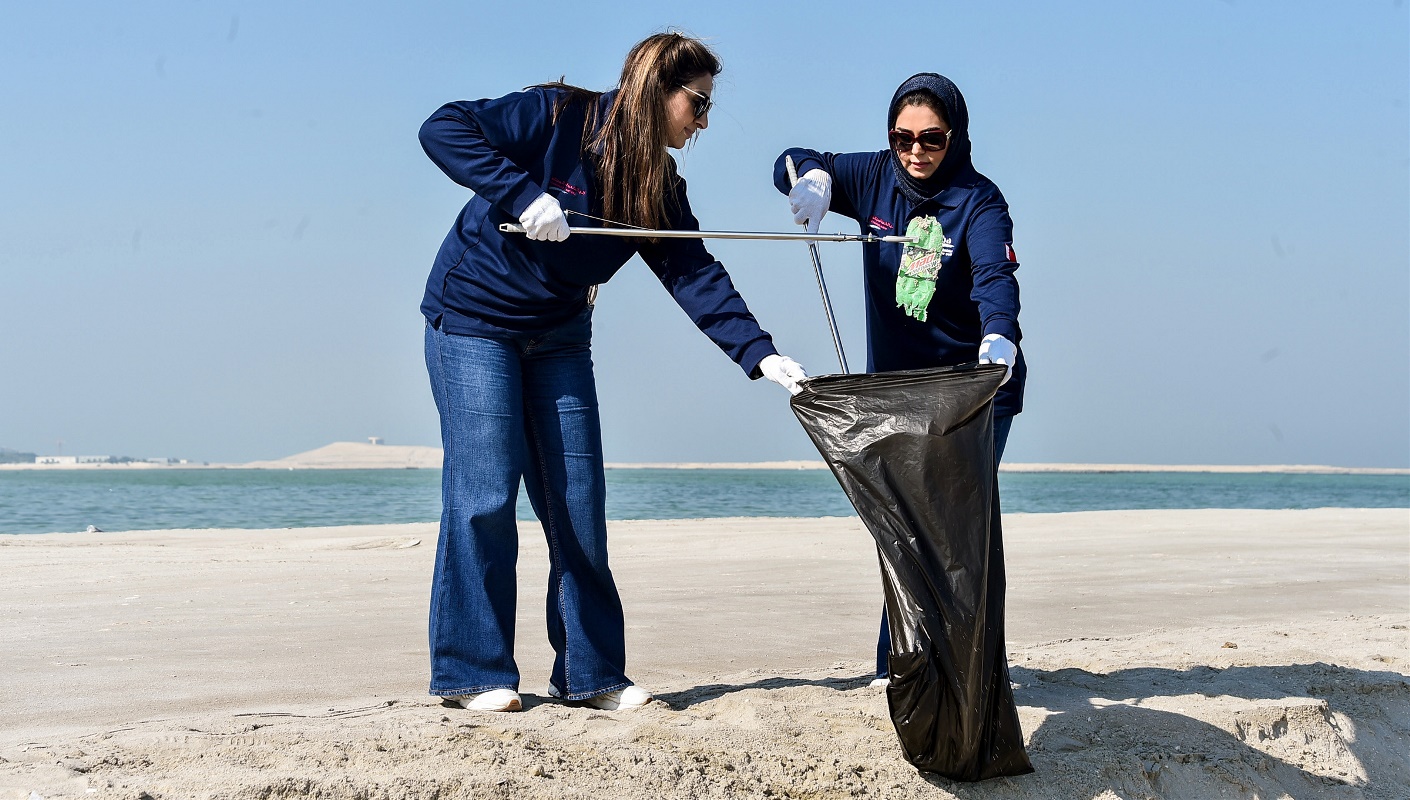 Alba Ladies lead cleaning drive at Nourana beach